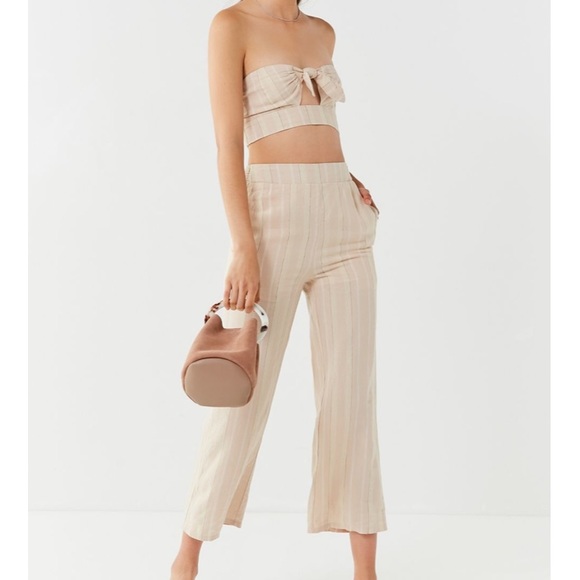 2/$10 Urban Outfitters Just In Time Tie Front Tube - Picture 3 of 10